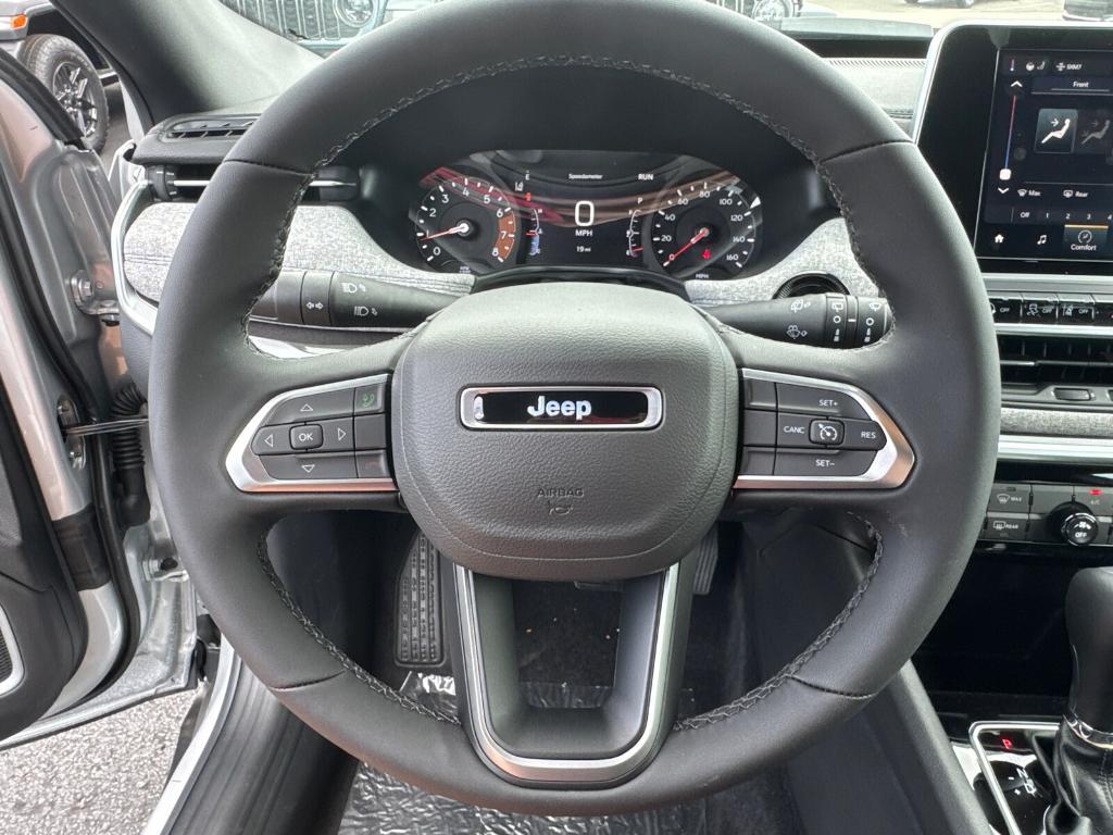 new 2025 Jeep Compass car, priced at $24,988