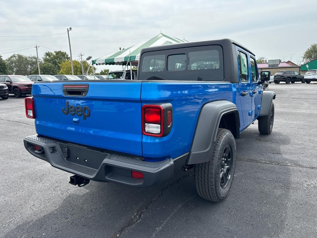 new 2025 Jeep Gladiator car, priced at $37,988