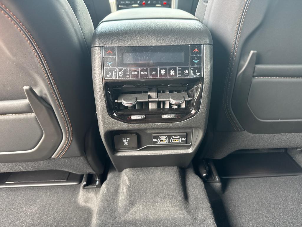 new 2025 Jeep Grand Cherokee L car, priced at $57,988