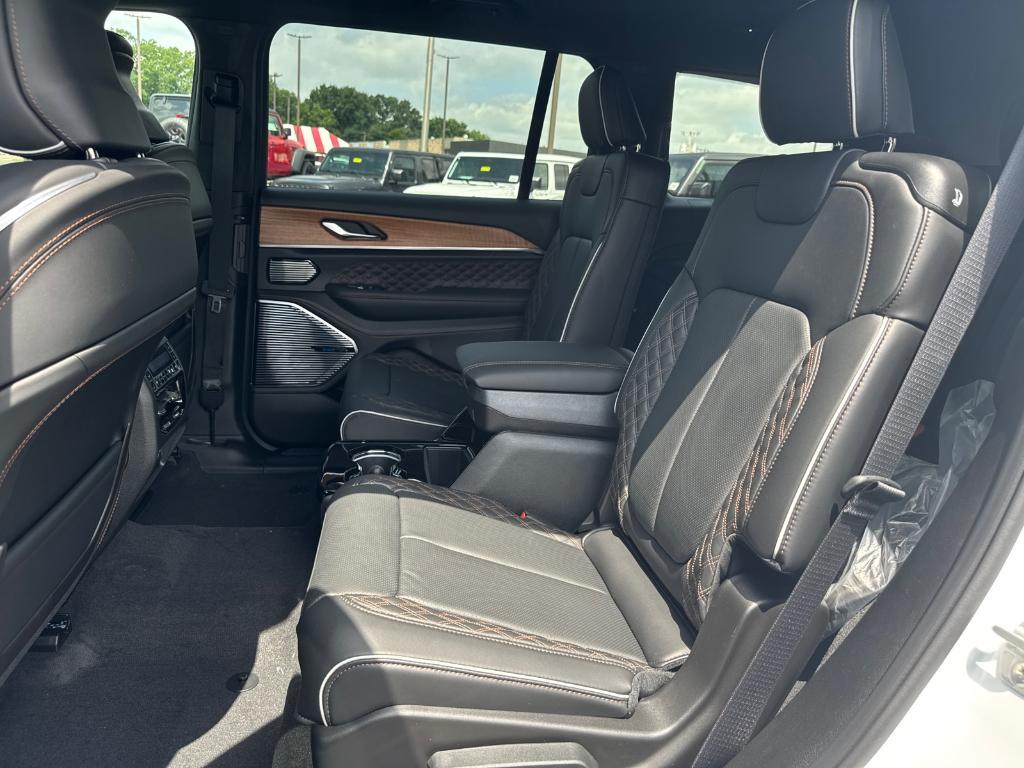 new 2025 Jeep Grand Cherokee L car, priced at $57,988