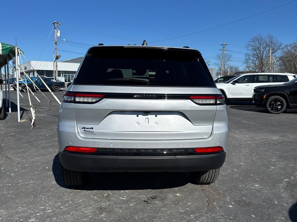 new 2025 Jeep Grand Cherokee car, priced at $46,530