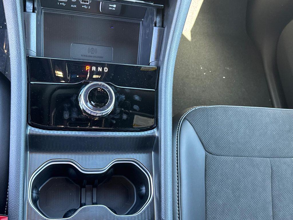 new 2025 Jeep Grand Cherokee car, priced at $35,988