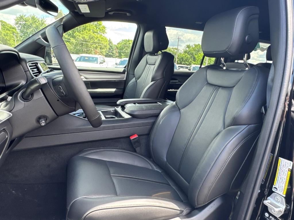 new 2025 Jeep Wagoneer car, priced at $58,988