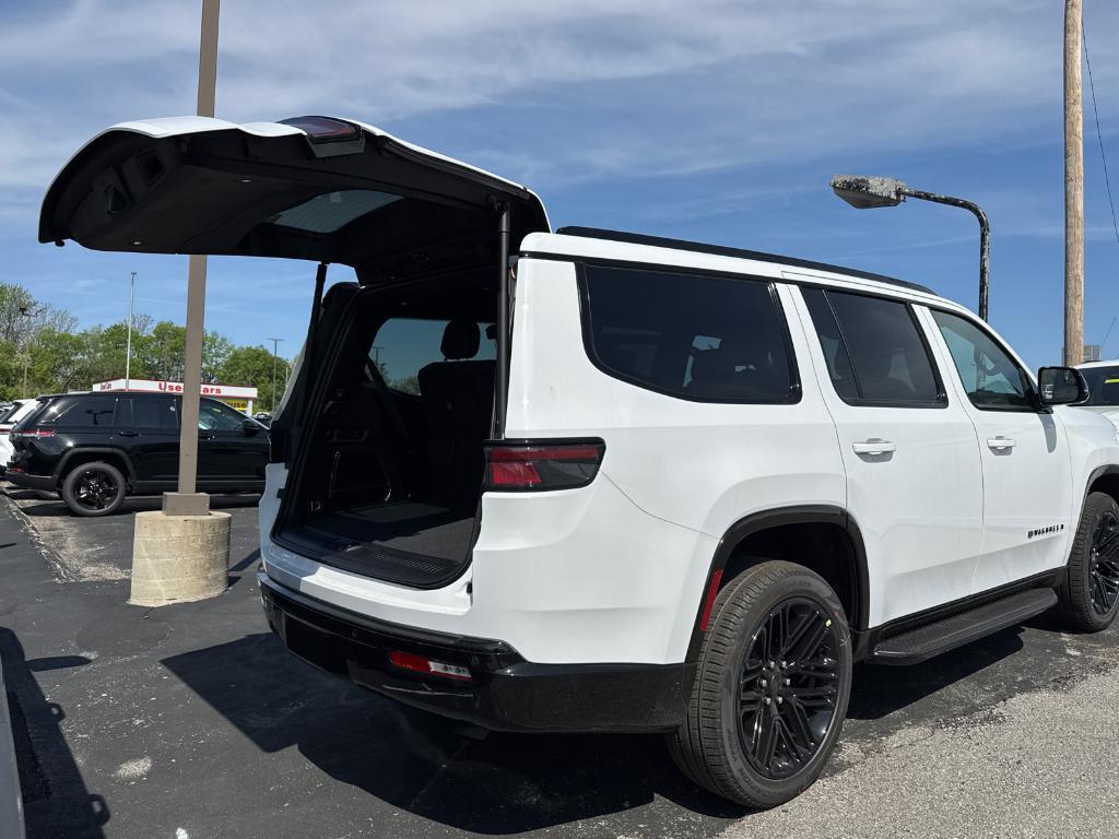 new 2025 Jeep Wagoneer car, priced at $69,988