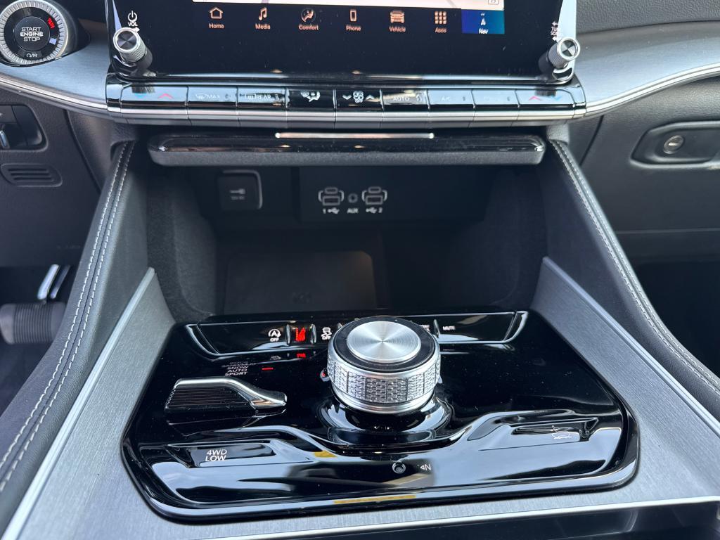 new 2025 Jeep Wagoneer car, priced at $69,988