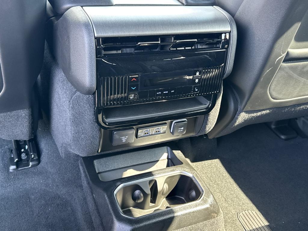 new 2025 Jeep Wagoneer car, priced at $69,988