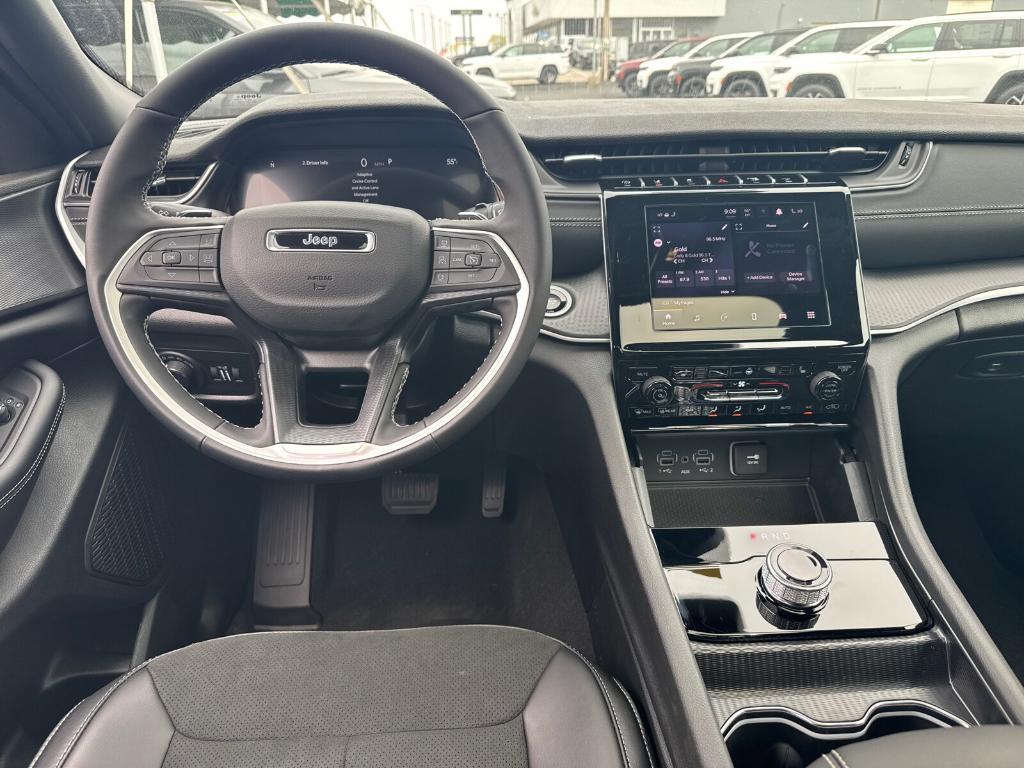 new 2025 Jeep Grand Cherokee L car, priced at $39,988