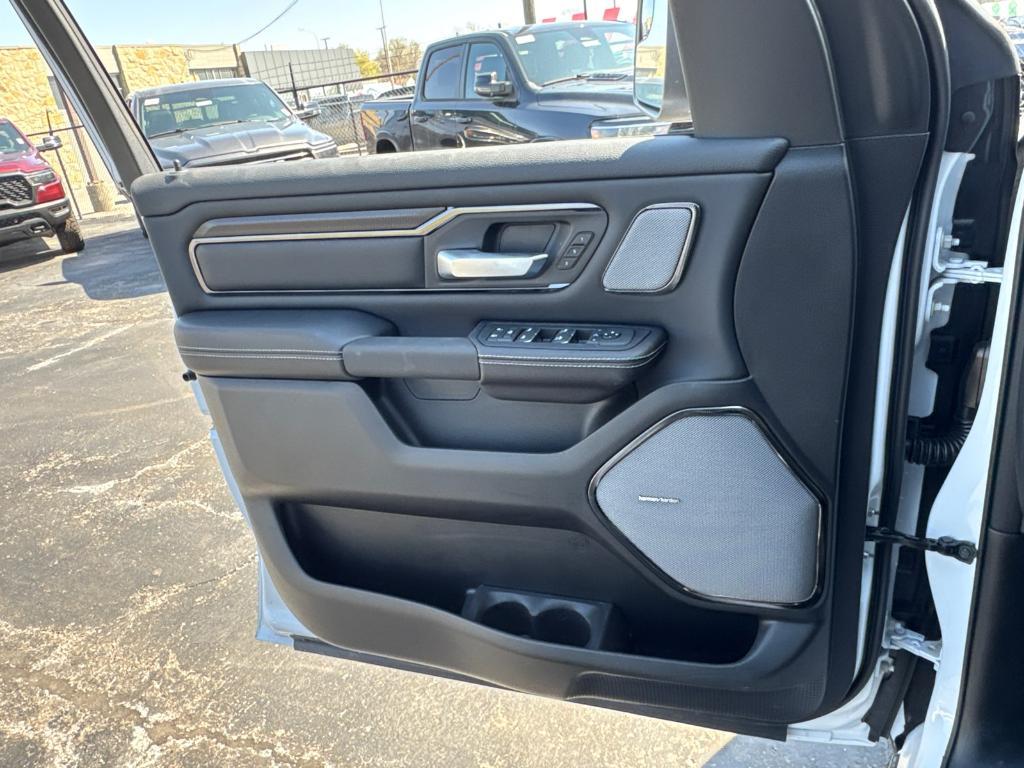 new 2025 Ram 1500 car, priced at $55,951