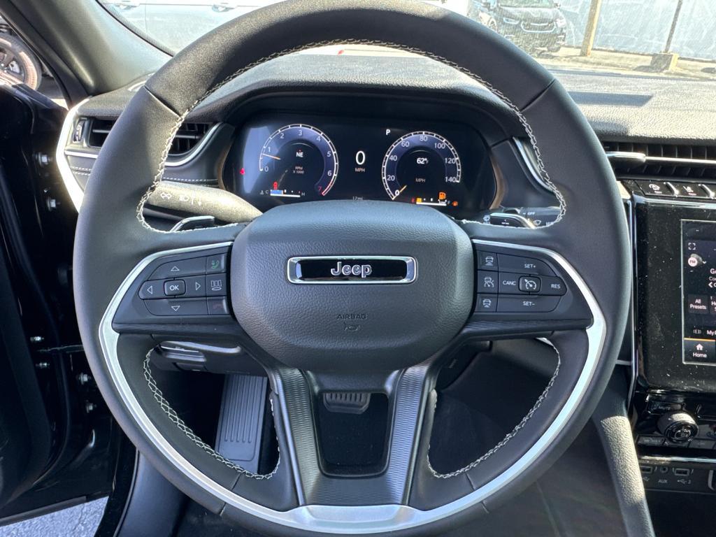 new 2025 Jeep Grand Cherokee L car, priced at $33,988