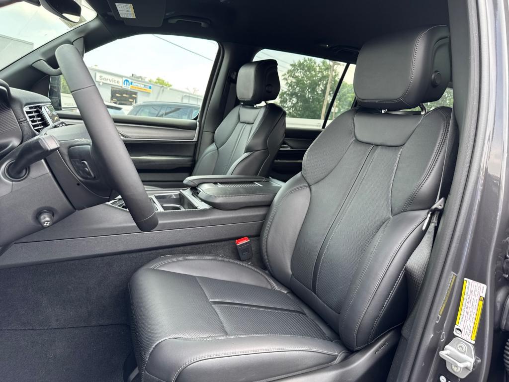new 2025 Jeep Wagoneer car, priced at $63,988