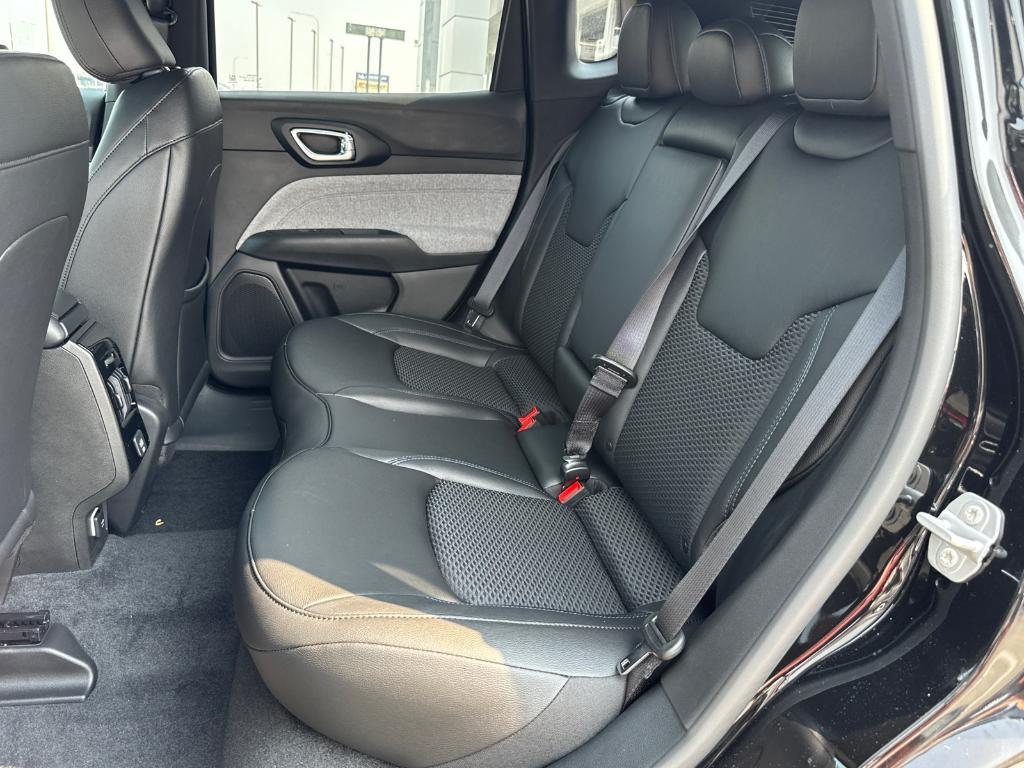 new 2025 Jeep Compass car, priced at $23,988
