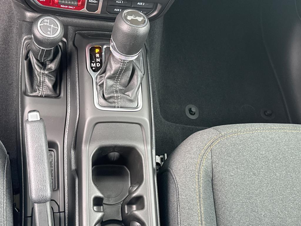 new 2025 Jeep Wrangler car, priced at $43,988