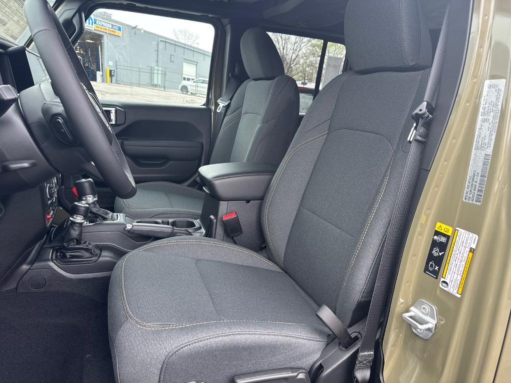 new 2025 Jeep Wrangler car, priced at $42,988
