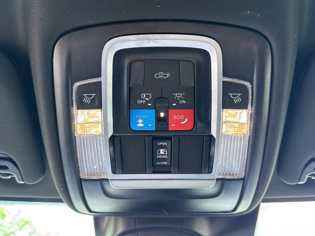 new 2025 Ram 2500 car, priced at $78,555