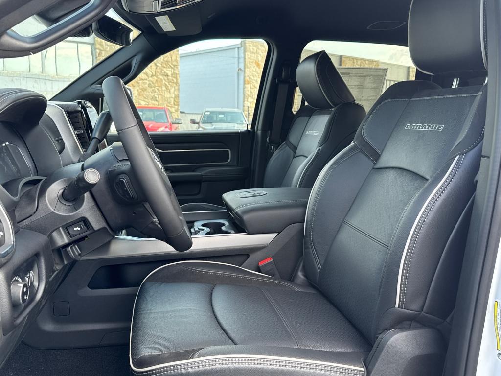 new 2025 Ram 2500 car, priced at $78,555