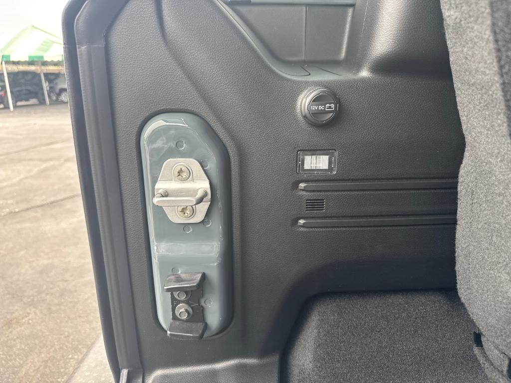 new 2025 Jeep Wrangler car, priced at $31,988