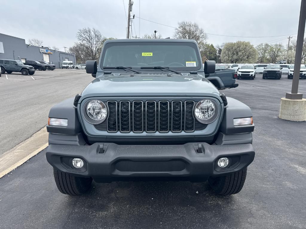 new 2025 Jeep Wrangler car, priced at $39,575