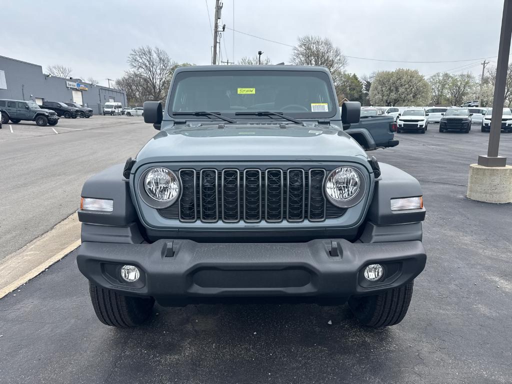 new 2025 Jeep Wrangler car, priced at $31,988