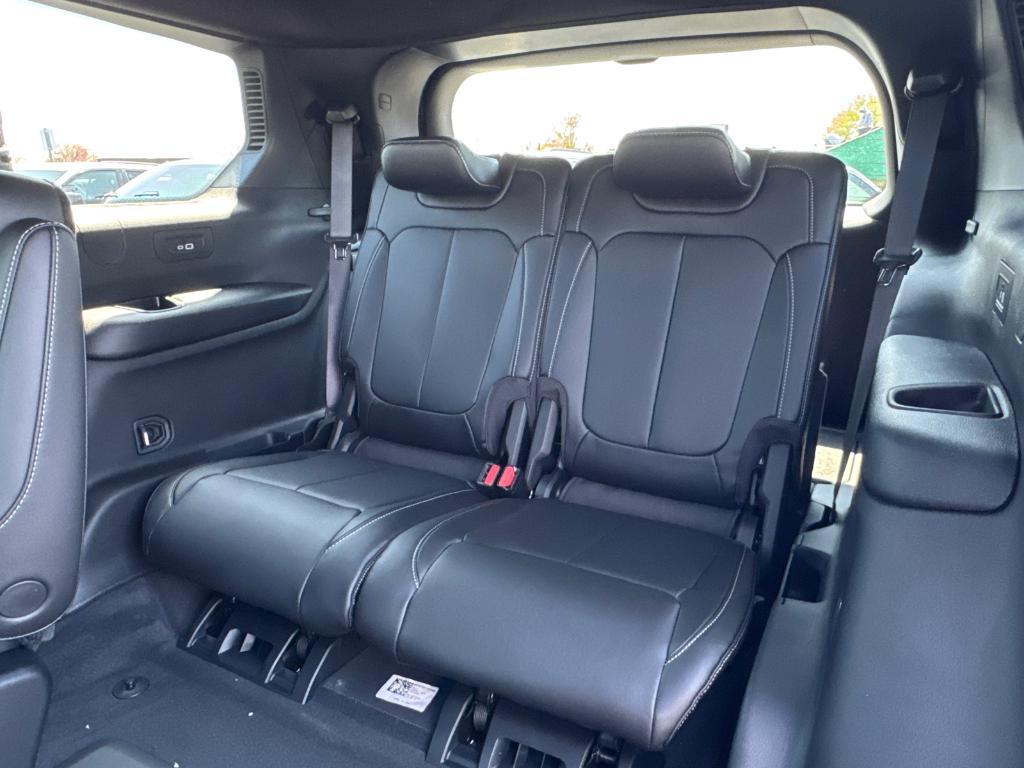 new 2025 Jeep Grand Cherokee L car, priced at $39,988