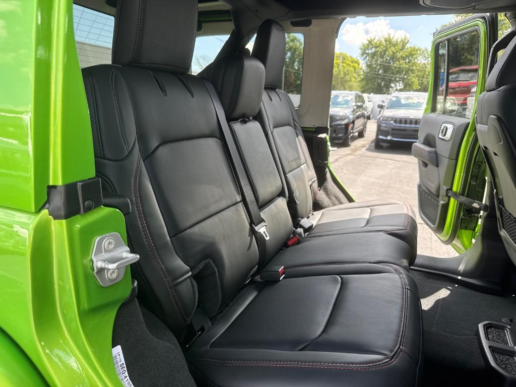 new 2025 Jeep Wrangler car, priced at $57,988