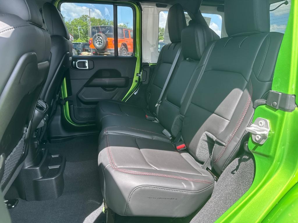 new 2025 Jeep Wrangler car, priced at $57,988