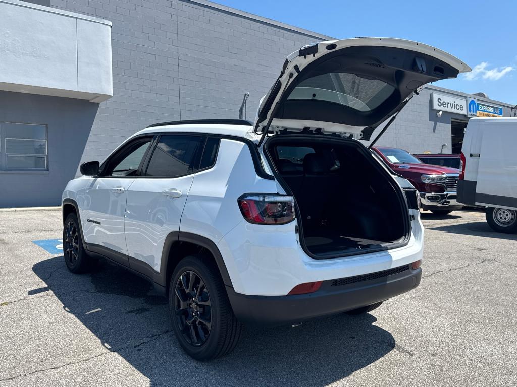 new 2025 Jeep Compass car, priced at $26,988