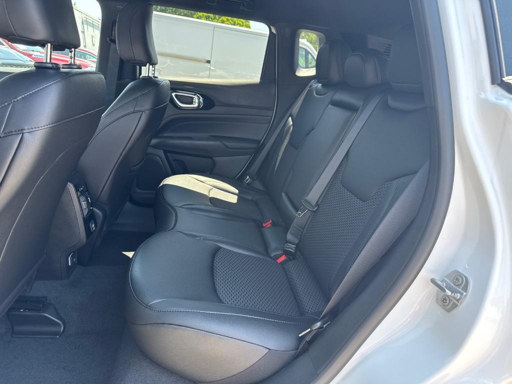 new 2025 Jeep Compass car, priced at $26,988