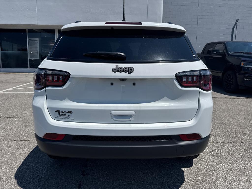 new 2025 Jeep Compass car, priced at $26,988