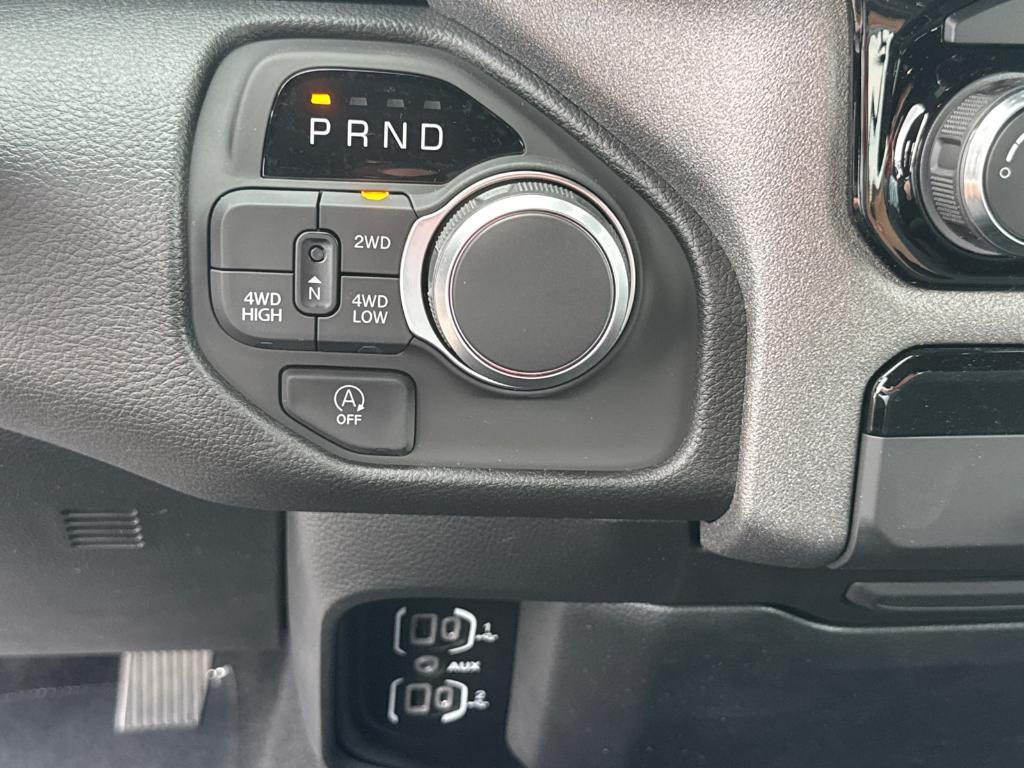 new 2025 Ram 1500 car, priced at $43,995