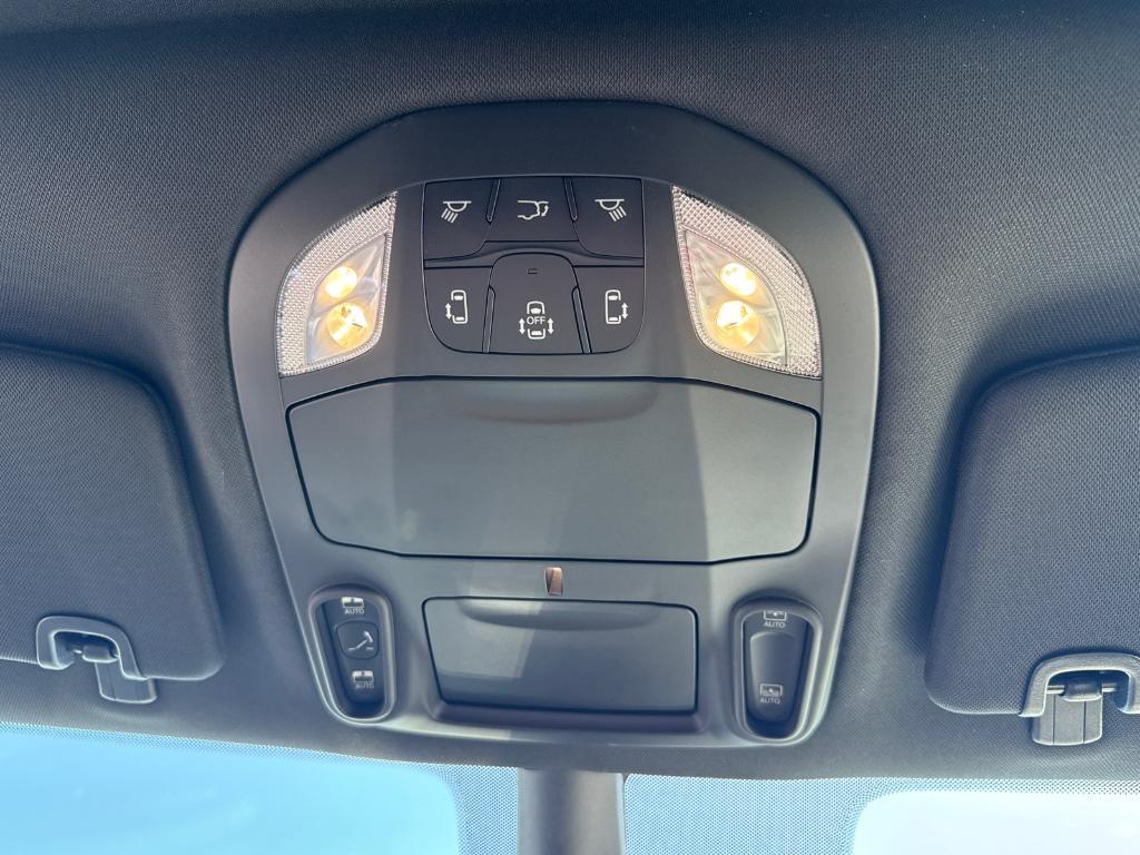 new 2026 Chrysler Pacifica car, priced at $47,988