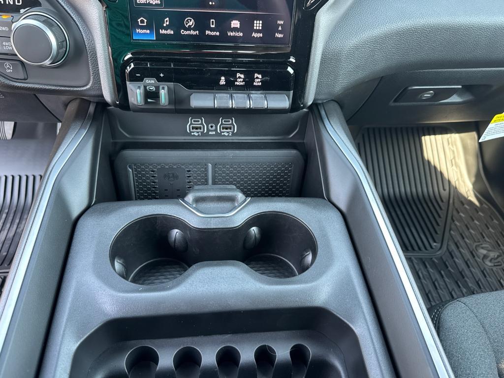 new 2025 Ram 1500 car, priced at $62,690