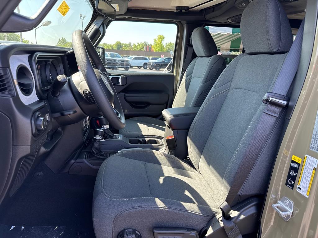 new 2025 Jeep Wrangler car, priced at $35,988