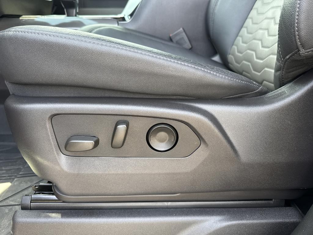 used 2024 Chevrolet Silverado 1500 car, priced at $63,988