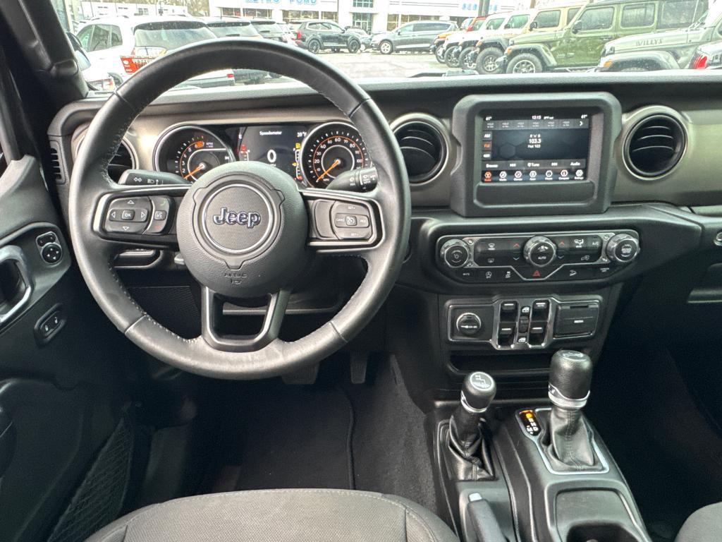 used 2018 Jeep Wrangler Unlimited car, priced at $27,988