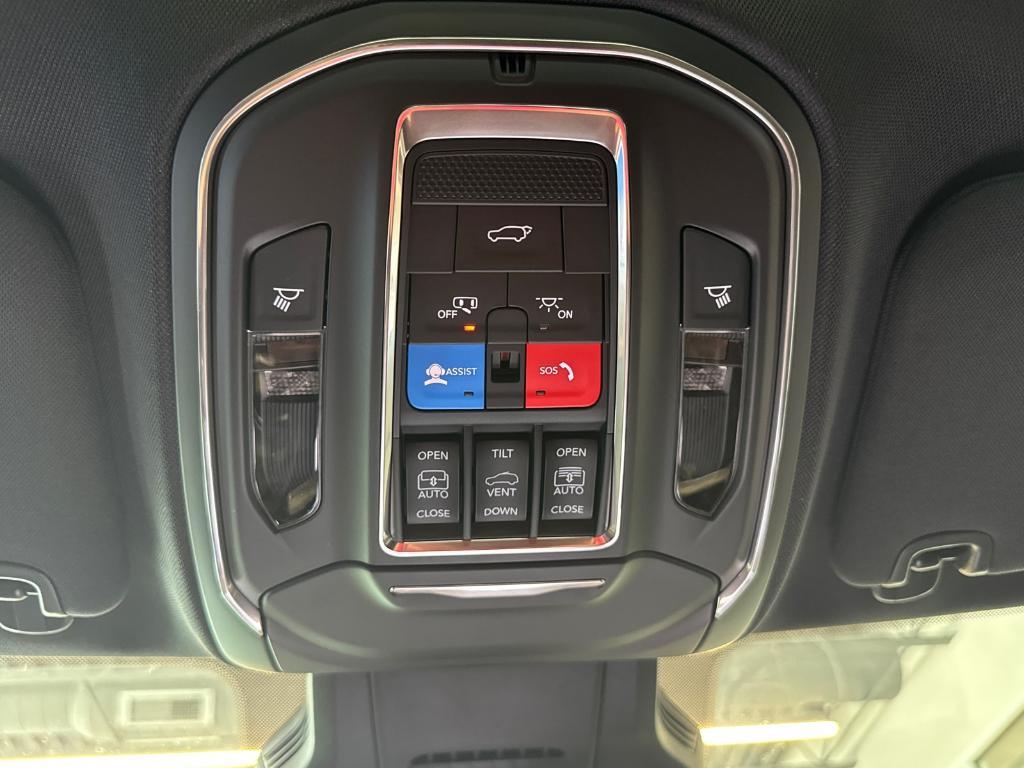 new 2025 Jeep Wagoneer S car, priced at $45,988