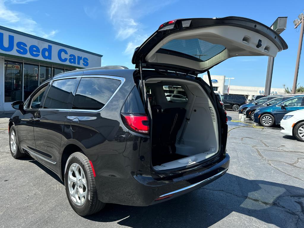 used 2023 Chrysler Pacifica car, priced at $38,988