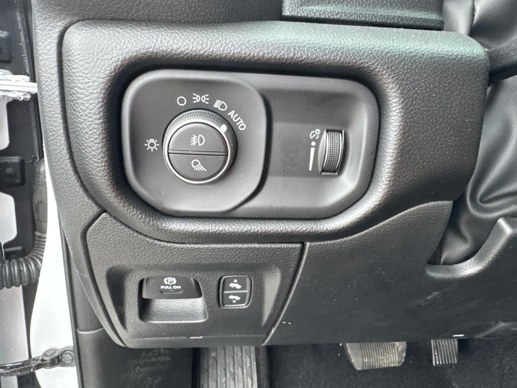 new 2025 Ram 1500 car, priced at $44,865