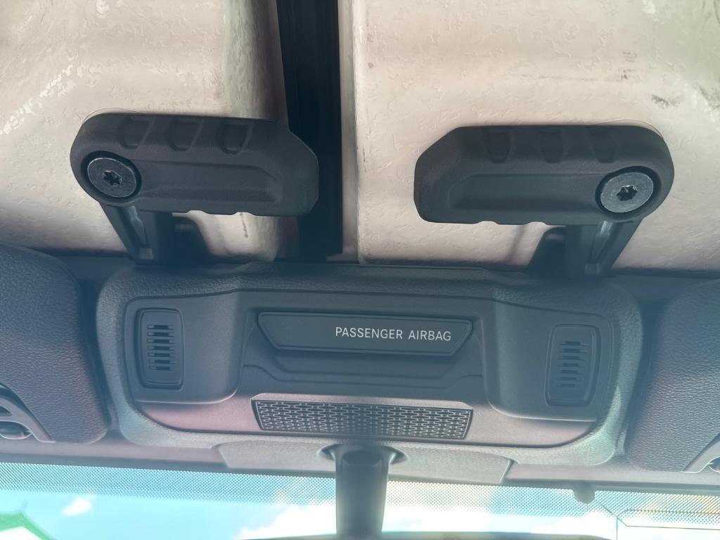 new 2025 Jeep Wrangler car, priced at $34,988