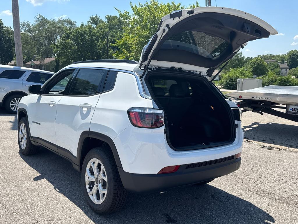 new 2025 Jeep Compass car, priced at $24,988