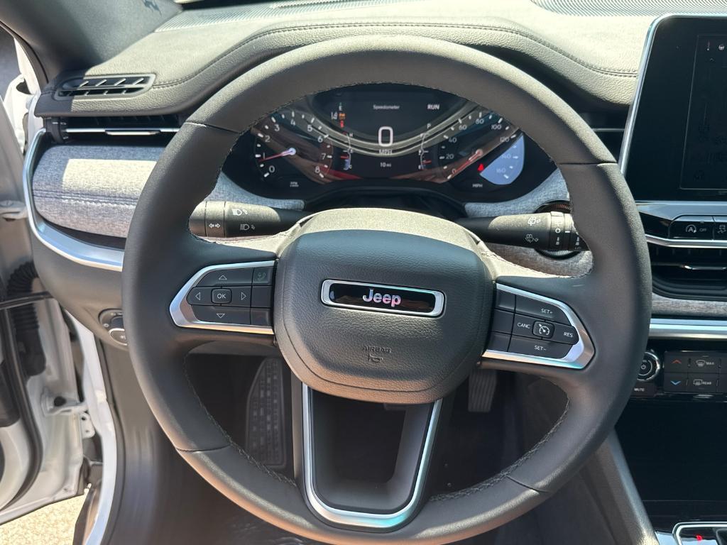 new 2025 Jeep Compass car, priced at $24,988