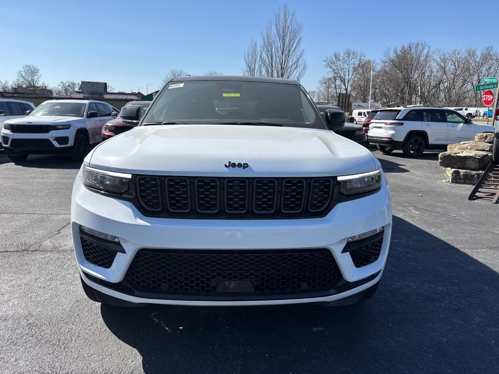 new 2025 Jeep Grand Cherokee car, priced at $62,880