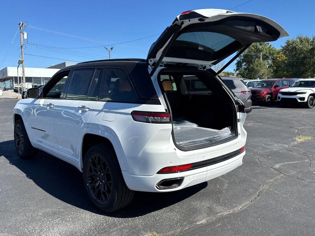 new 2025 Jeep Grand Cherokee car, priced at $63,080