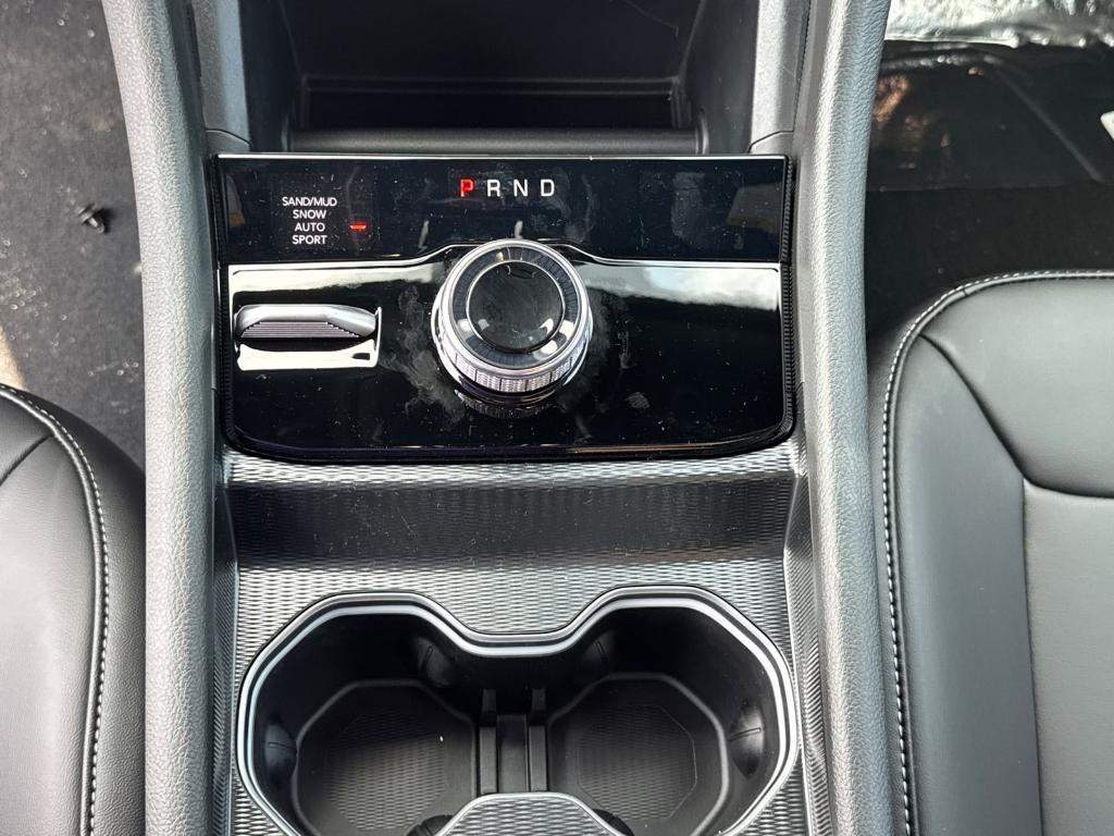 new 2025 Jeep Grand Cherokee car, priced at $36,988