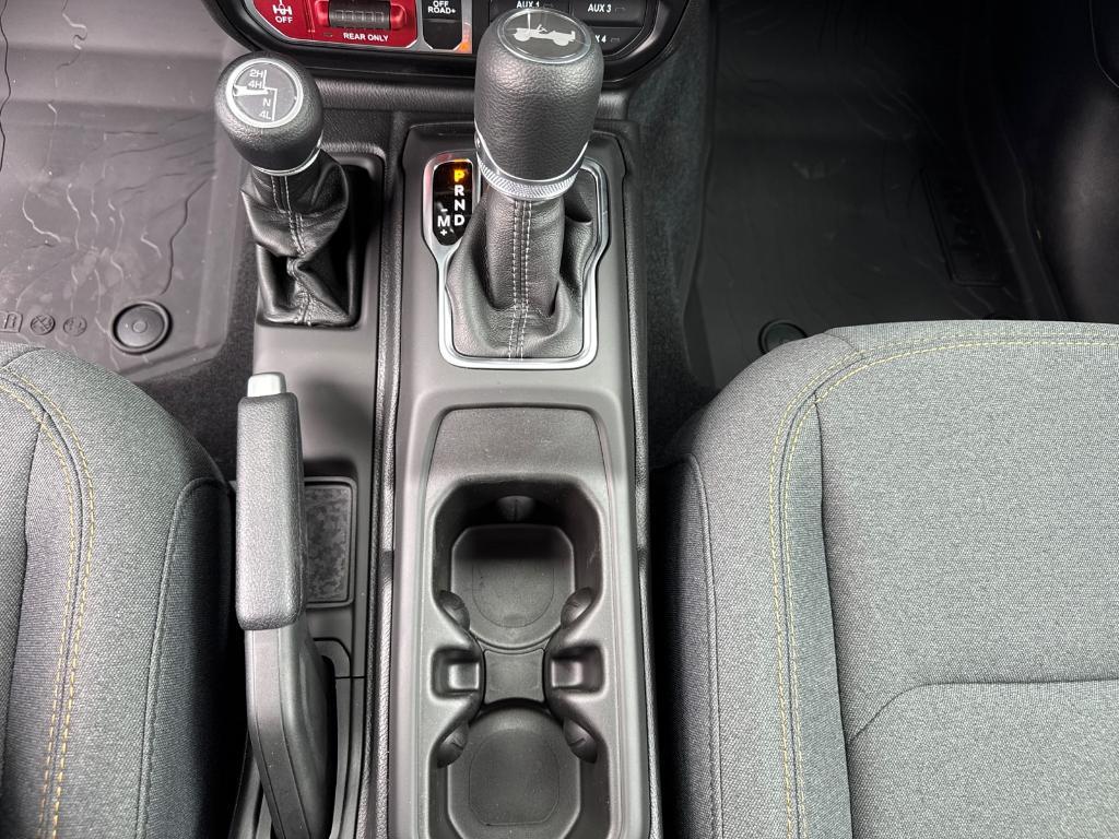 new 2025 Jeep Wrangler car, priced at $41,988