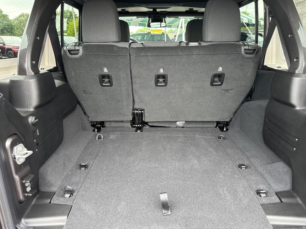new 2025 Jeep Wrangler car, priced at $41,988