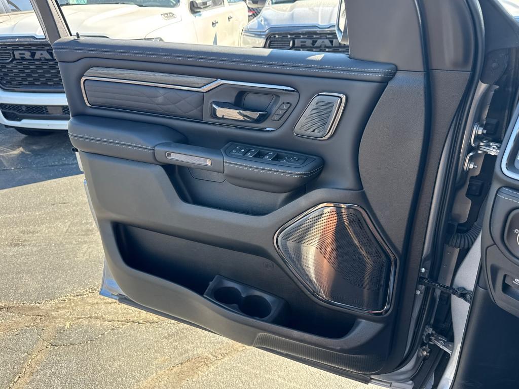 new 2025 Ram 1500 car, priced at $90,085