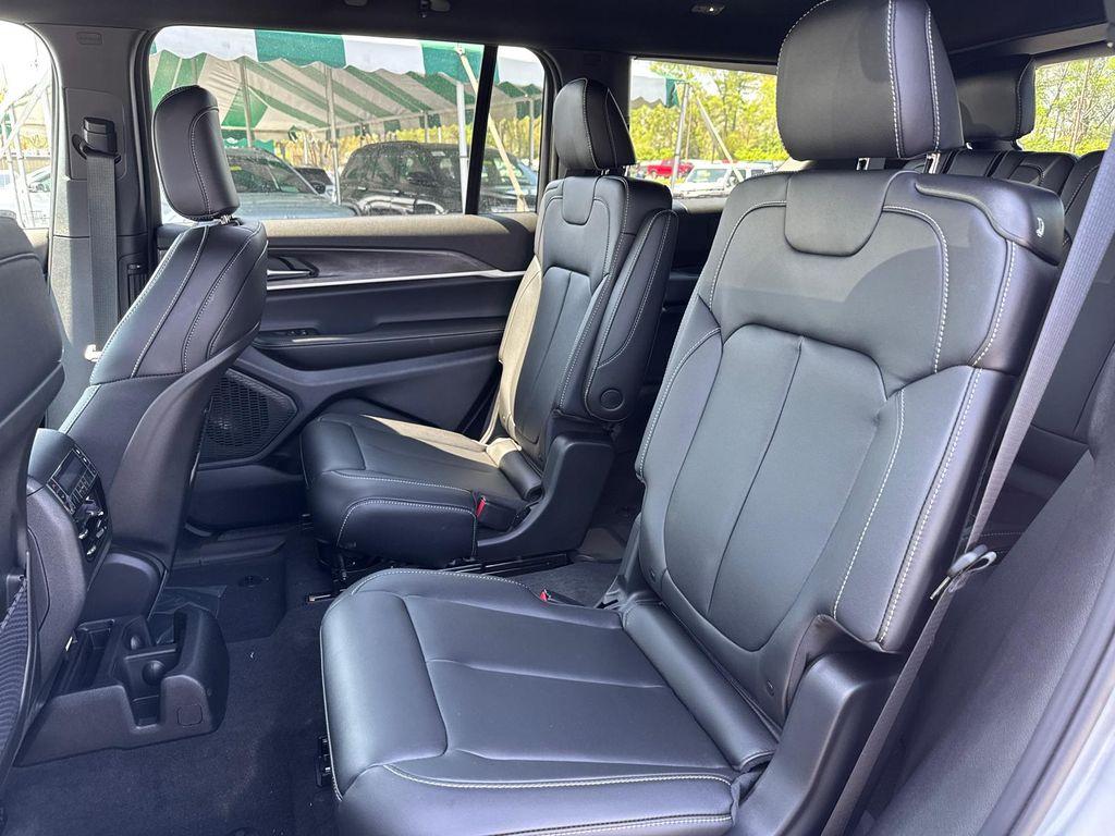 new 2025 Jeep Grand Cherokee L car, priced at $37,988