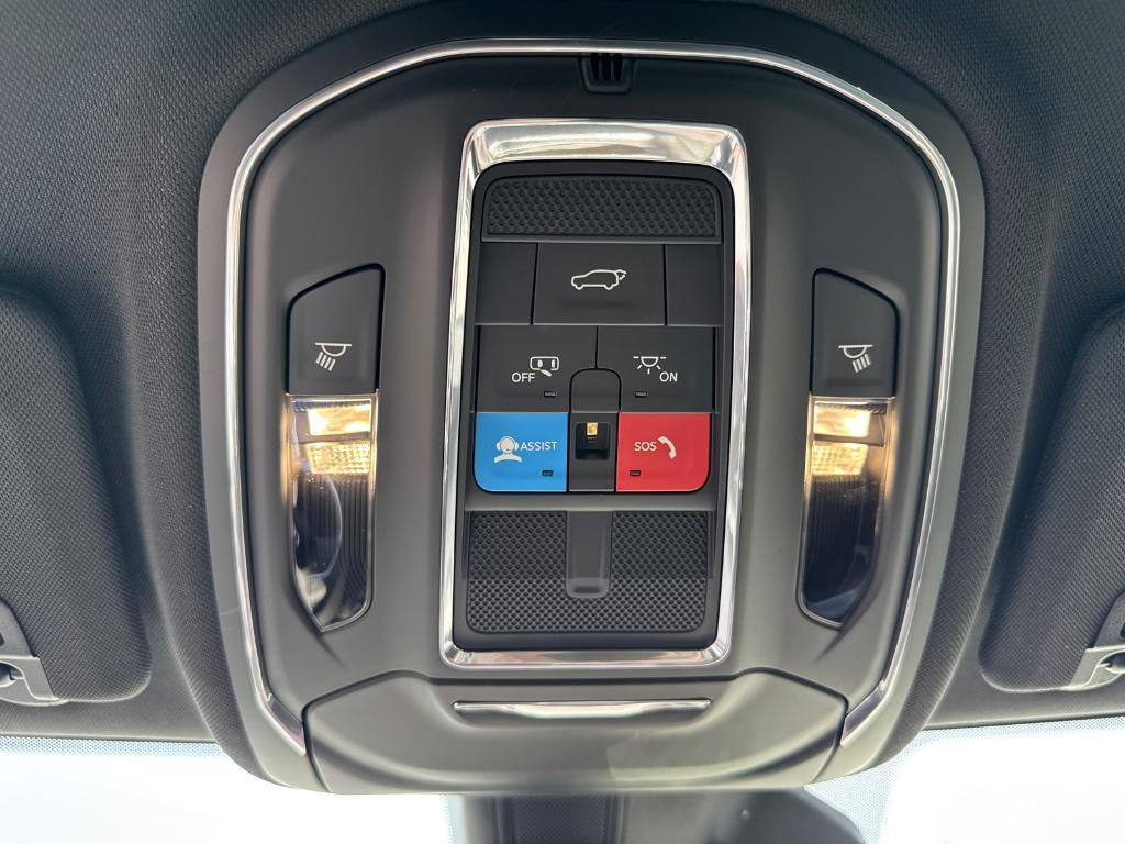 new 2025 Jeep Grand Cherokee L car, priced at $38,988