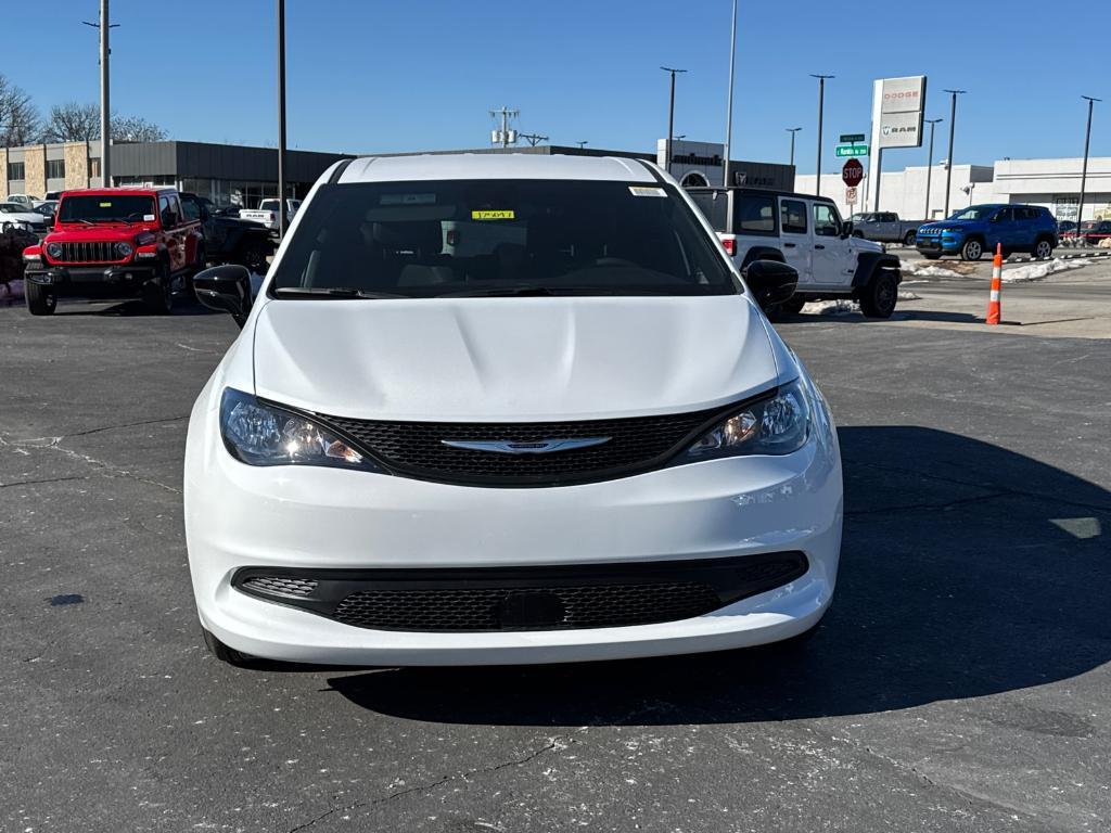 new 2025 Chrysler Voyager car, priced at $41,690