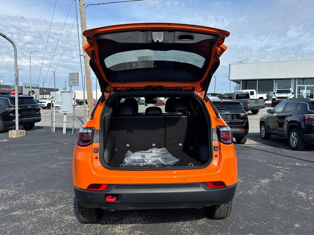 new 2026 Jeep Compass car, priced at $28,988